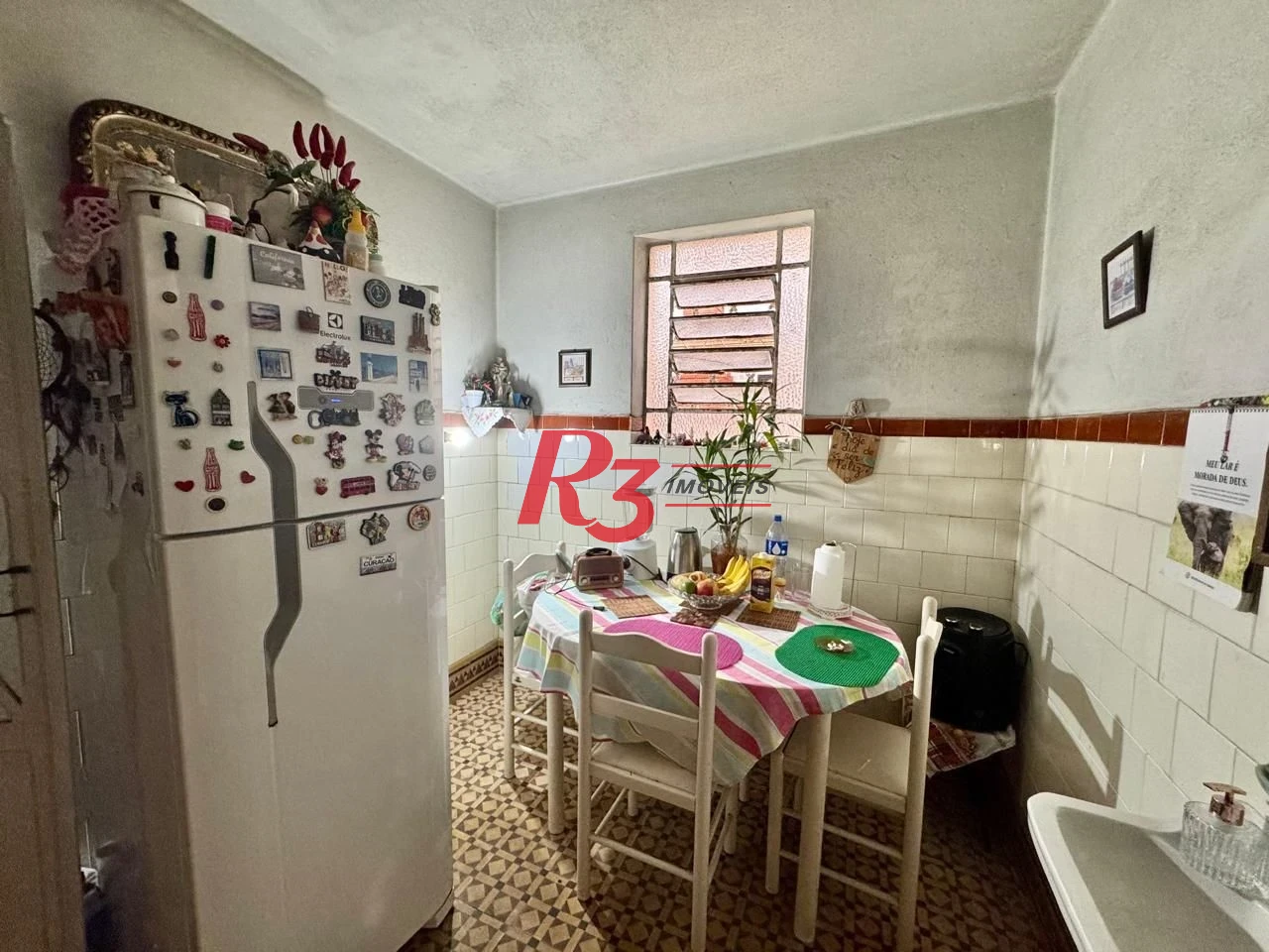 Casa com 3 dormitórios à venda, 180 m² por R$ 920.000,00 - Campo Grande - Santos/SP