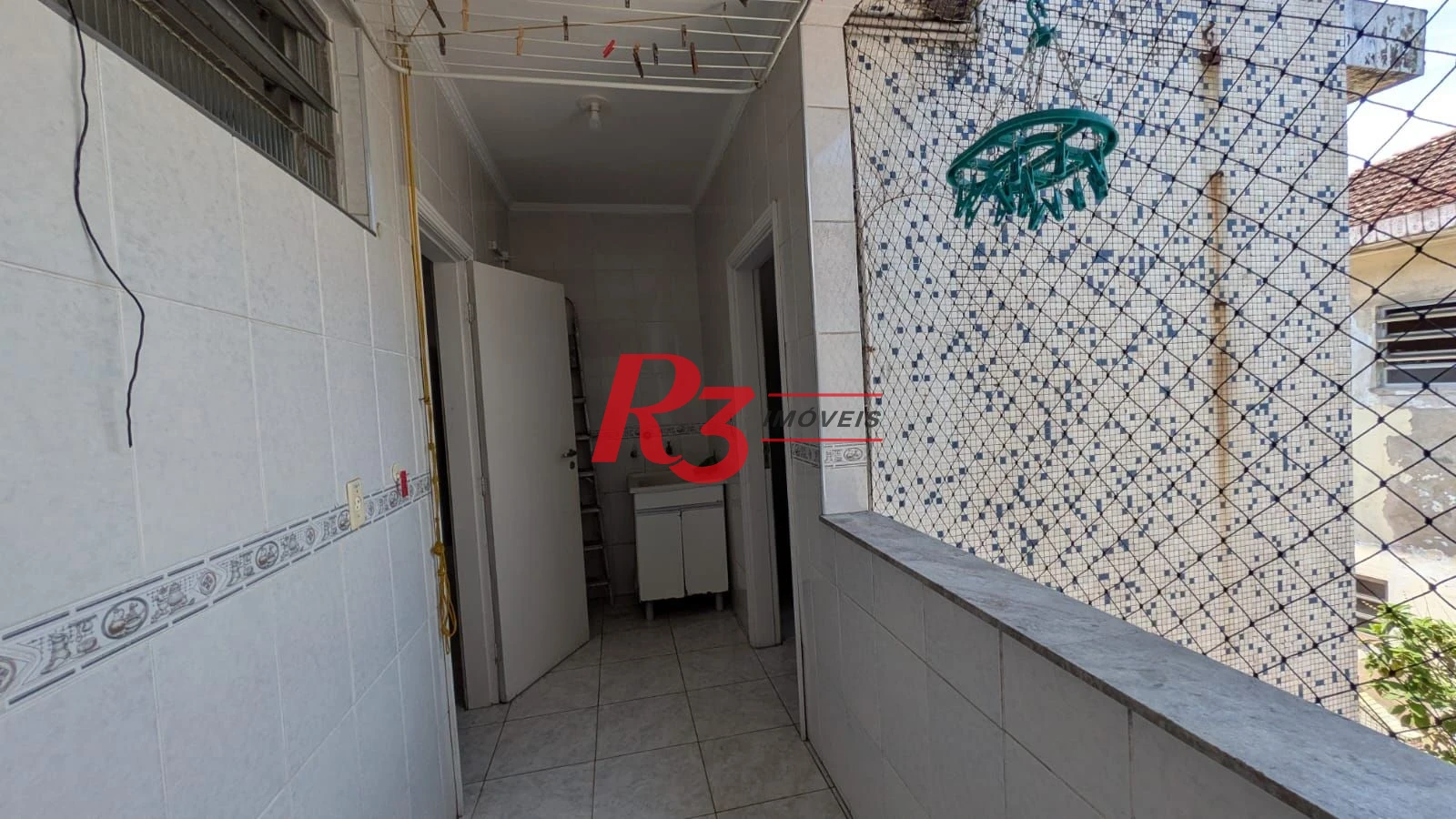 Casa com 3 dormitórios, 184 m² - venda por R$ 800.000,00 ou aluguel por R$ 6.500,00/mês - Embaré - Santos/SP