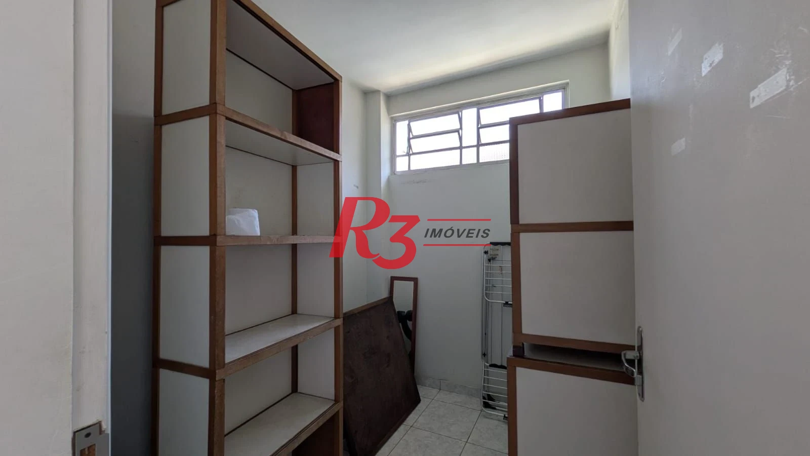 Casa com 3 dormitórios, 184 m² - venda por R$ 800.000,00 ou aluguel por R$ 6.500,00/mês - Embaré - Santos/SP