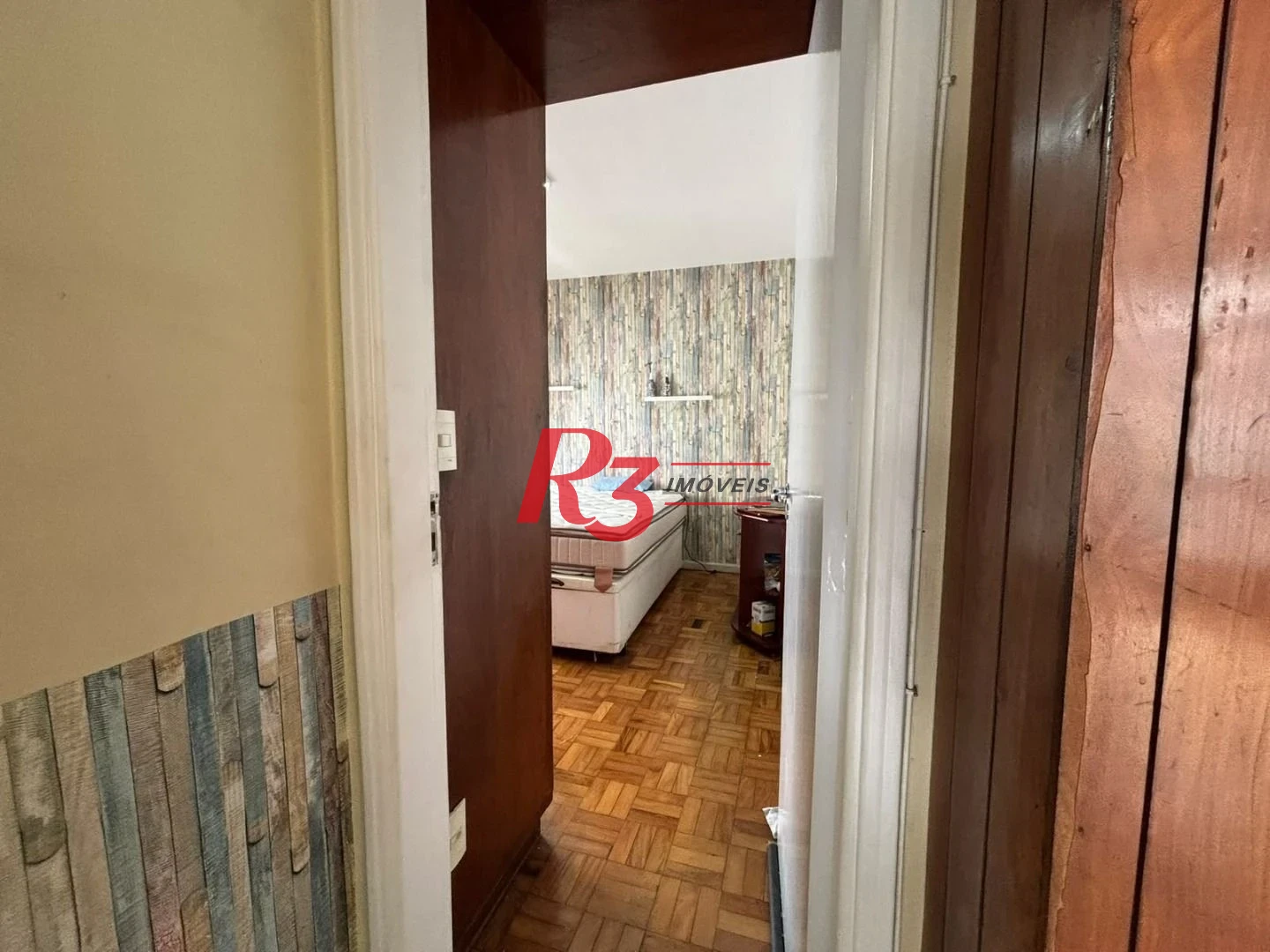 Apartamento com 3 dormitórios à venda, 150 m² por R$ 1.200.000,00 - Gonzaga - Santos/SP