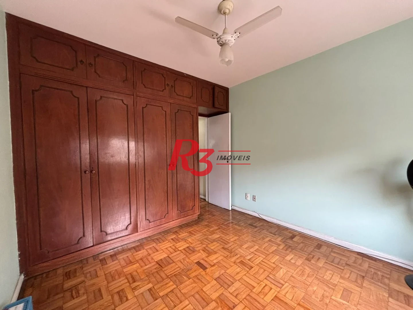 Apartamento com 3 dormitórios à venda, 150 m² por R$ 1.200.000,00 - Gonzaga - Santos/SP