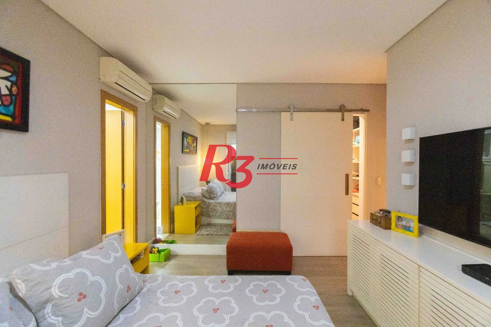 Apartamento com 3 dormitórios à venda, 171 m² por R$ 2.300.000,00 - Embaré - Santos/SP