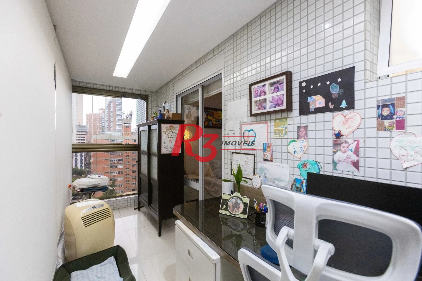 Apartamento com 3 dormitórios à venda, 171 m² por R$ 2.300.000,00 - Embaré - Santos/SP