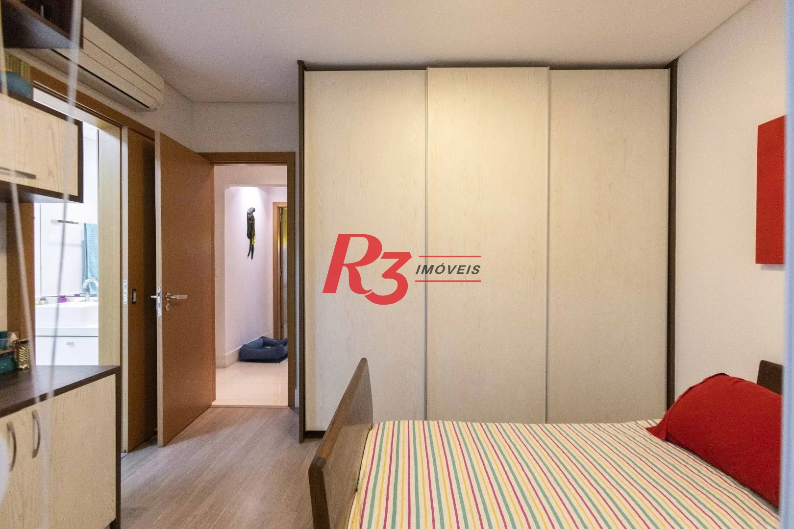 Apartamento com 3 dormitórios à venda, 171 m² por R$ 2.300.000,00 - Embaré - Santos/SP