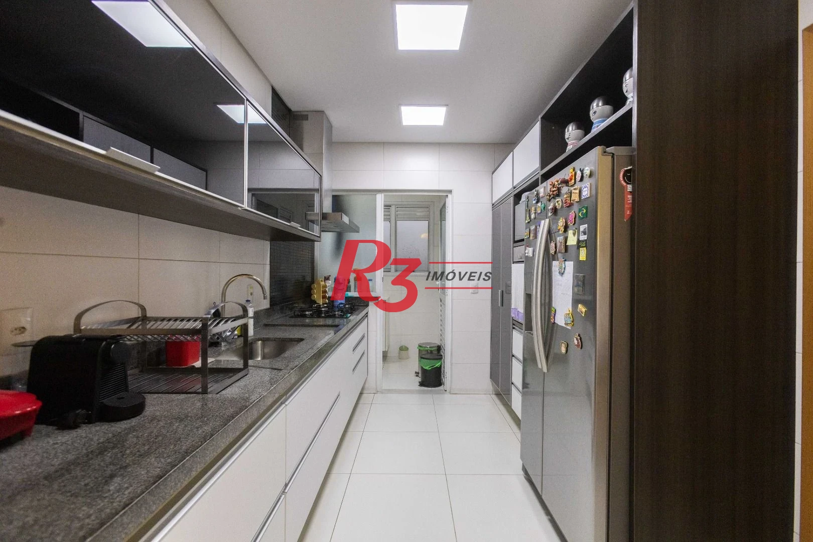 Apartamento com 3 dormitórios à venda, 171 m² por R$ 2.300.000,00 - Embaré - Santos/SP