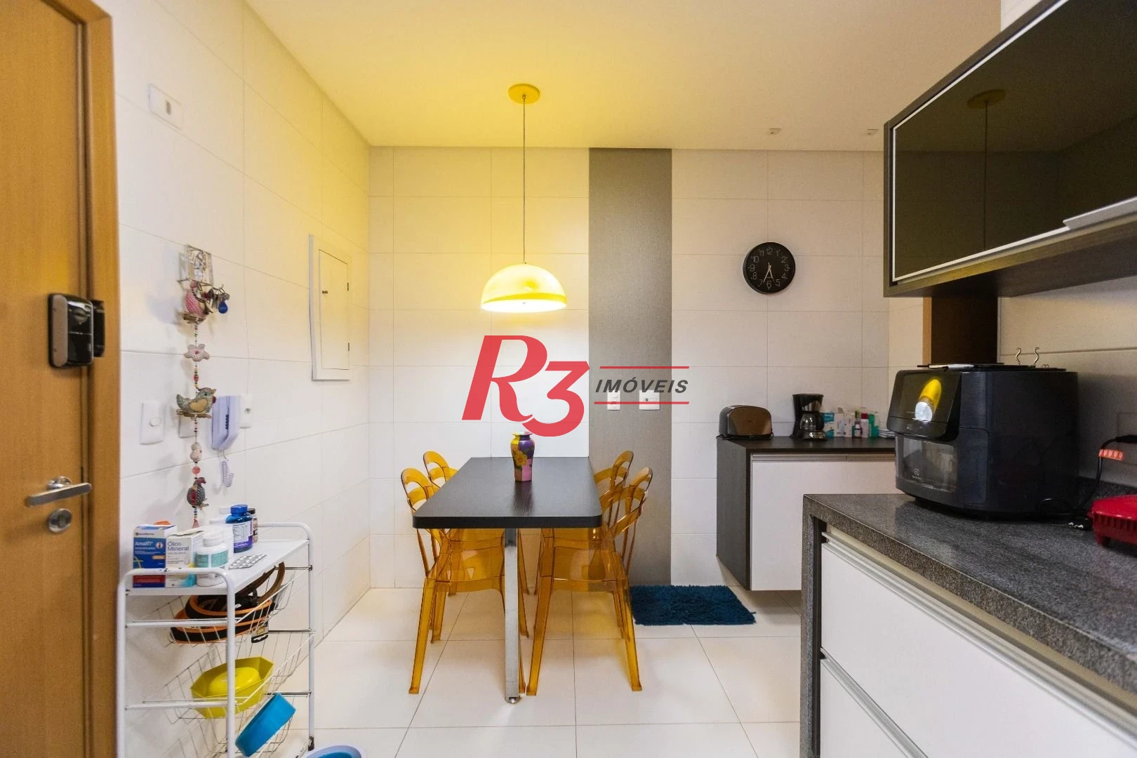 Apartamento com 3 dormitórios à venda, 171 m² por R$ 2.300.000,00 - Embaré - Santos/SP