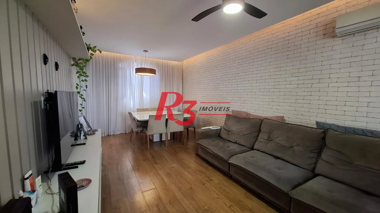 Sobrado com 3 dormitórios à venda, 162 m² por R$ 1.399.000,00 - Vila Belmiro - Santos/SP
