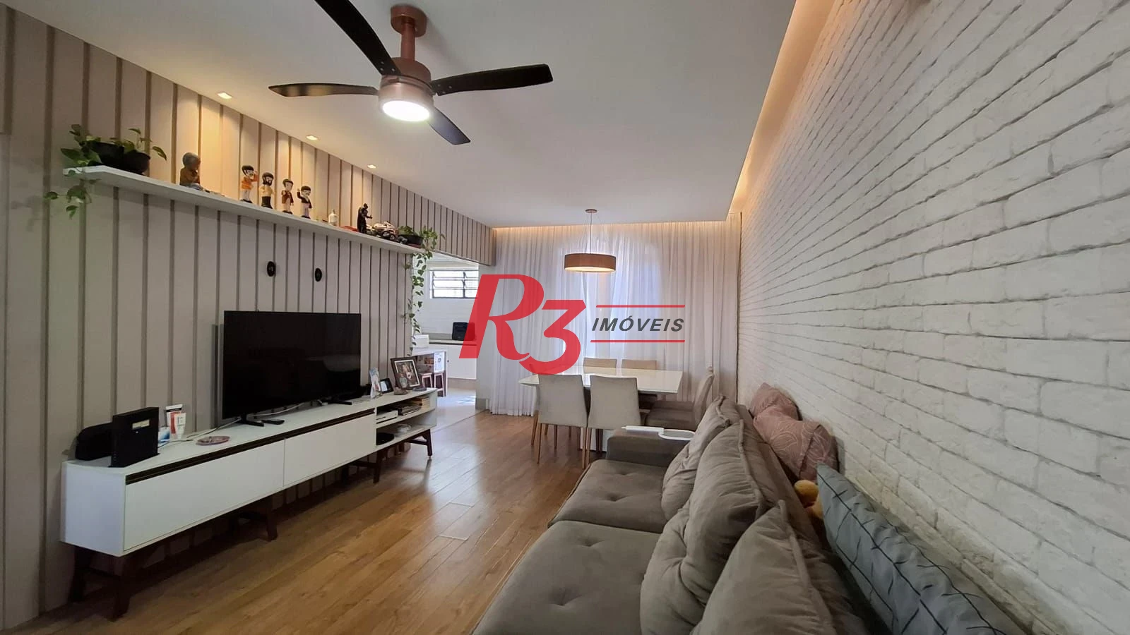 Sobrado com 3 dormitórios à venda, 162 m² por R$ 1.399.000,00 - Vila Belmiro - Santos/SP