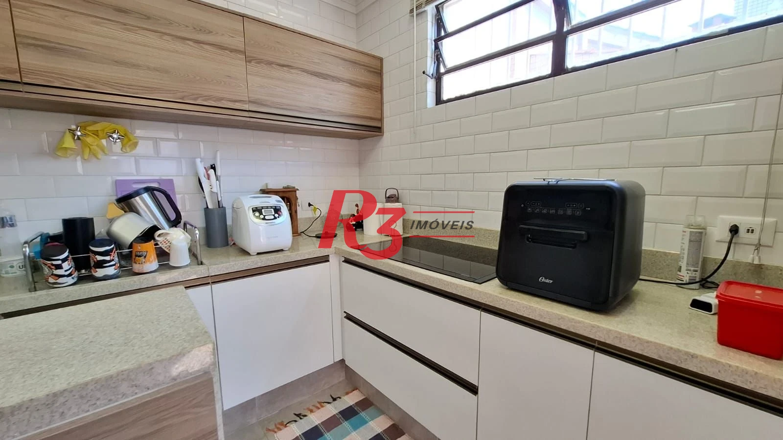 Sobrado com 3 dormitórios à venda, 162 m² por R$ 1.399.000,00 - Vila Belmiro - Santos/SP