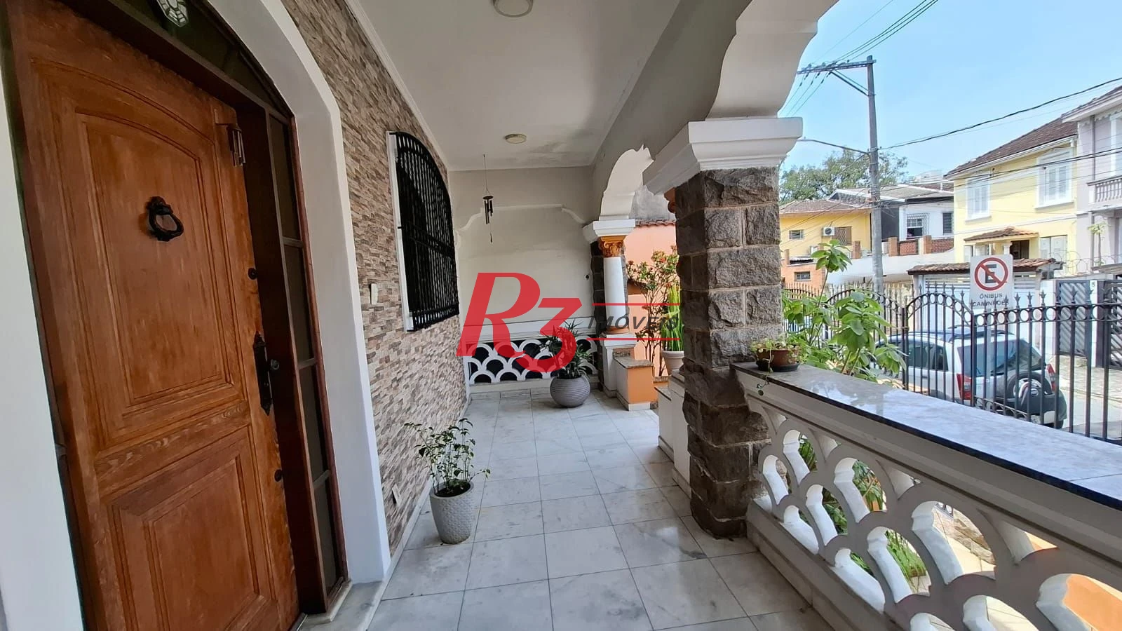 Sobrado com 3 dormitórios à venda, 162 m² por R$ 1.399.000,00 - Vila Belmiro - Santos/SP
