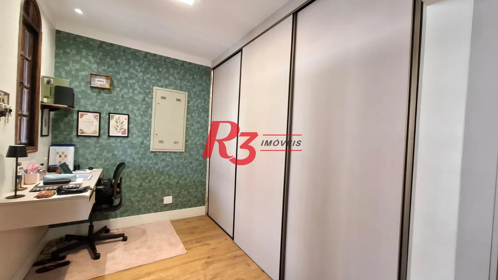 Sobrado com 3 dormitórios à venda, 162 m² por R$ 1.399.000,00 - Vila Belmiro - Santos/SP