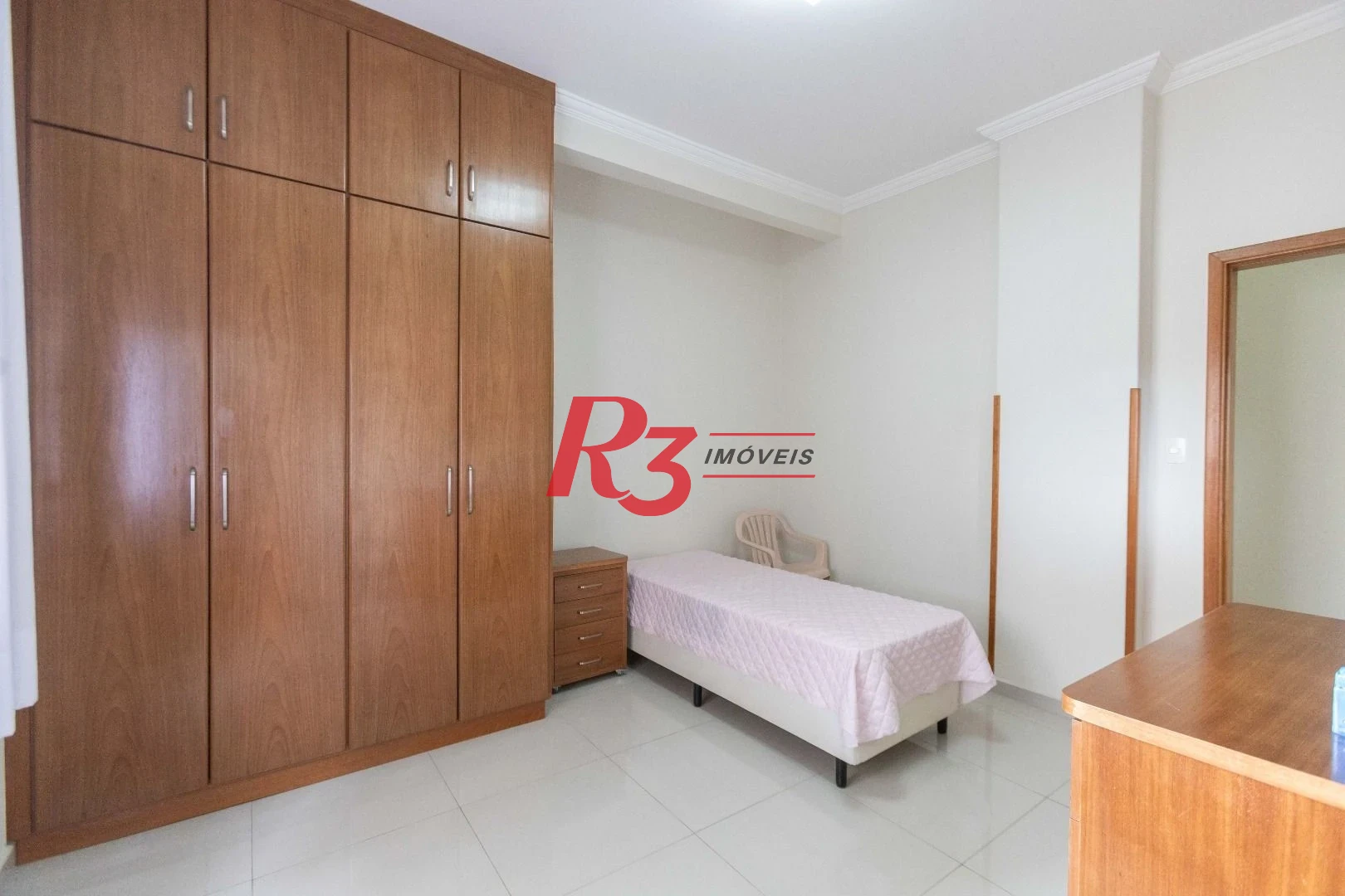 Apartamento com 3 dormitórios à venda, 131 m² por R$ 1.650.000,00 - Gonzaga - Santos/SP