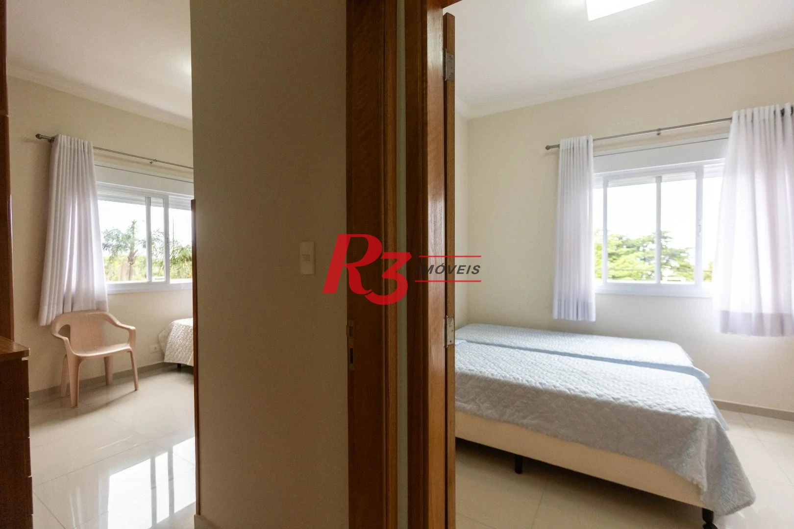 Apartamento com 3 dormitórios à venda, 131 m² por R$ 1.650.000,00 - Gonzaga - Santos/SP
