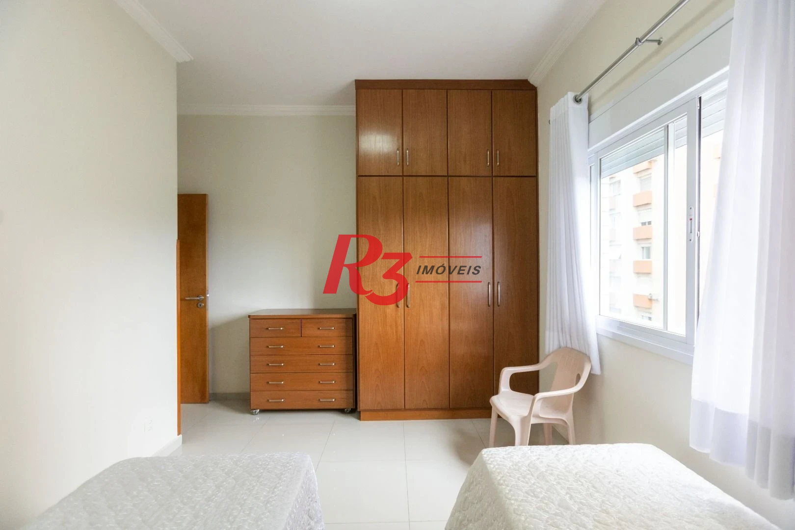Apartamento com 3 dormitórios à venda, 131 m² por R$ 1.650.000,00 - Gonzaga - Santos/SP