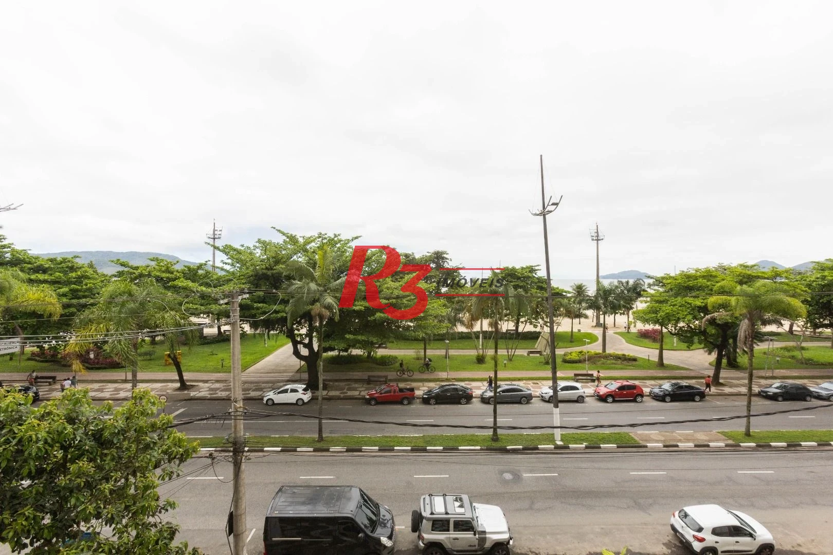 Apartamento com 3 dormitórios à venda, 131 m² por R$ 1.650.000,00 - Gonzaga - Santos/SP