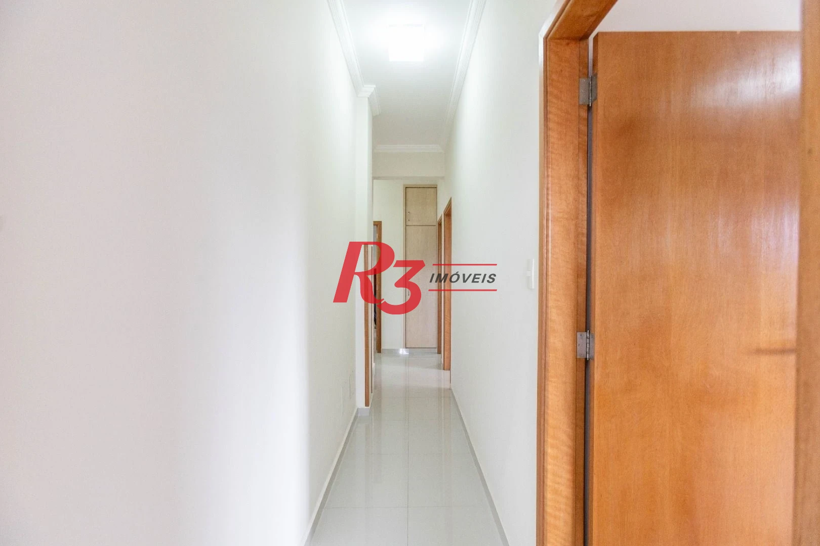 Apartamento com 3 dormitórios à venda, 131 m² por R$ 1.650.000,00 - Gonzaga - Santos/SP