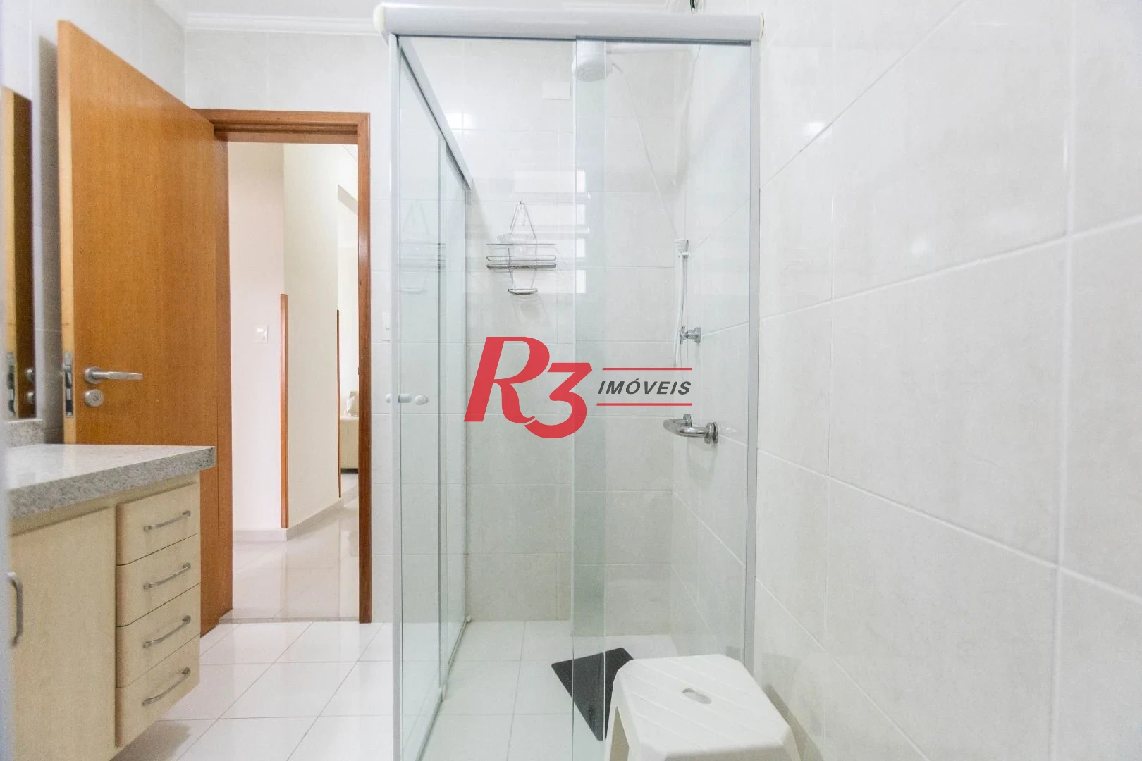 Apartamento com 3 dormitórios à venda, 131 m² por R$ 1.650.000,00 - Gonzaga - Santos/SP