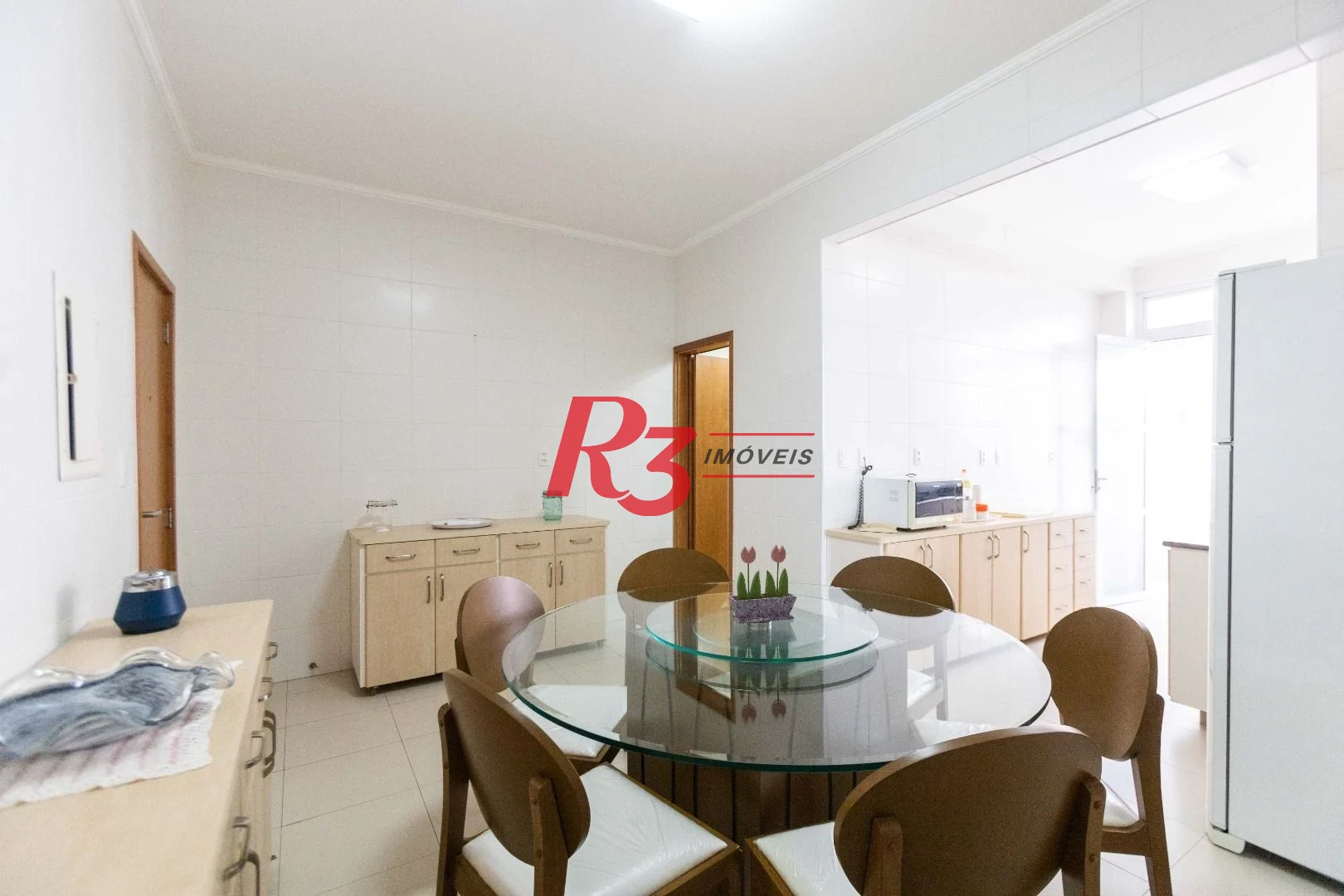 Apartamento com 3 dormitórios à venda, 131 m² por R$ 1.650.000,00 - Gonzaga - Santos/SP