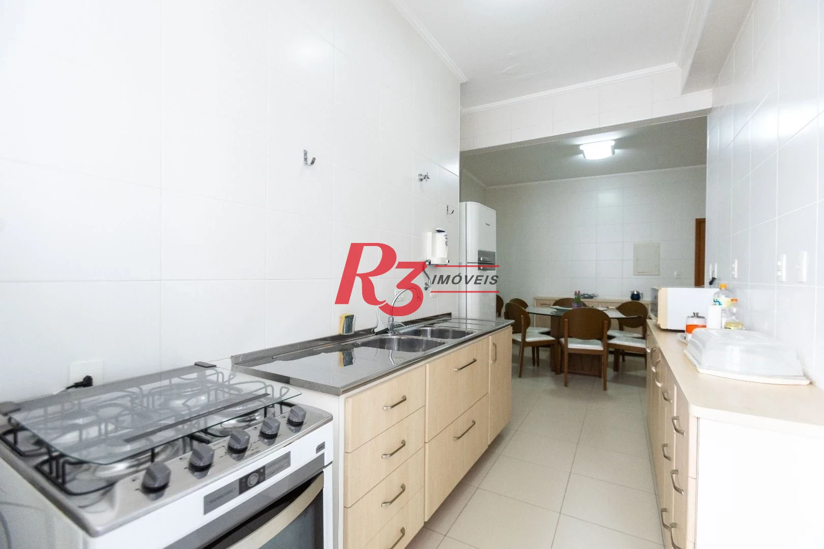 Apartamento com 3 dormitórios à venda, 131 m² por R$ 1.650.000,00 - Gonzaga - Santos/SP