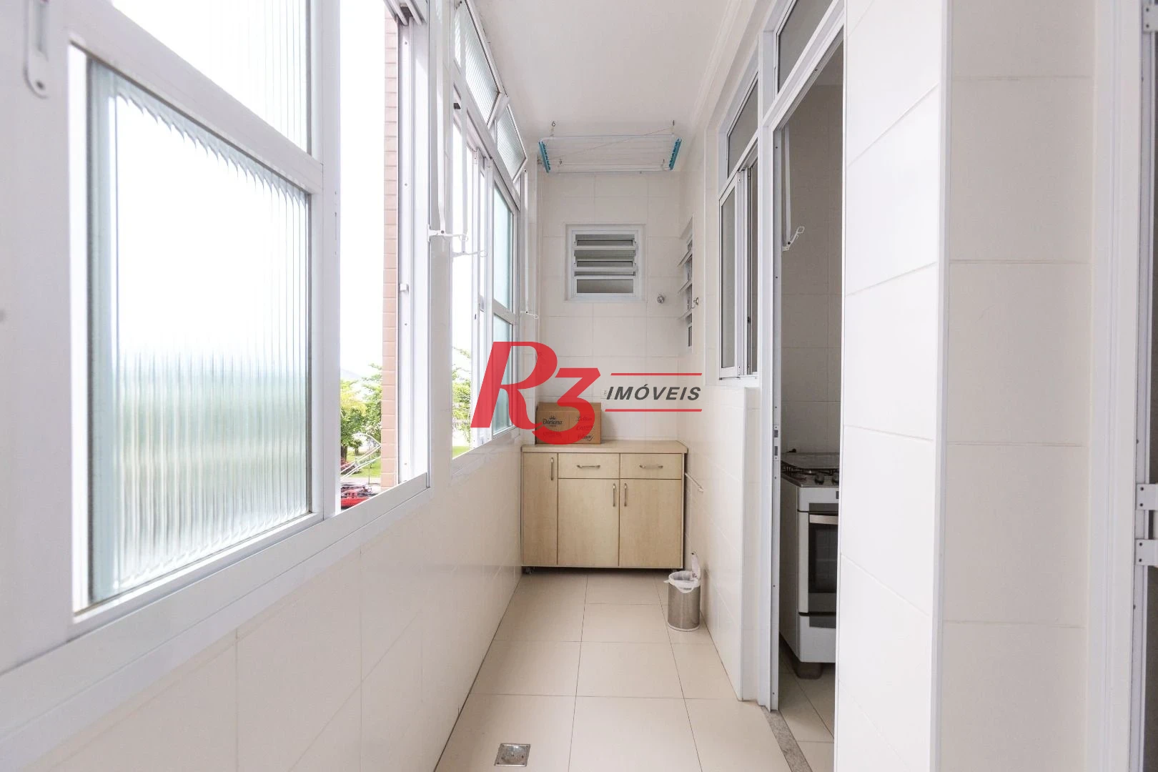 Apartamento com 3 dormitórios à venda, 131 m² por R$ 1.650.000,00 - Gonzaga - Santos/SP
