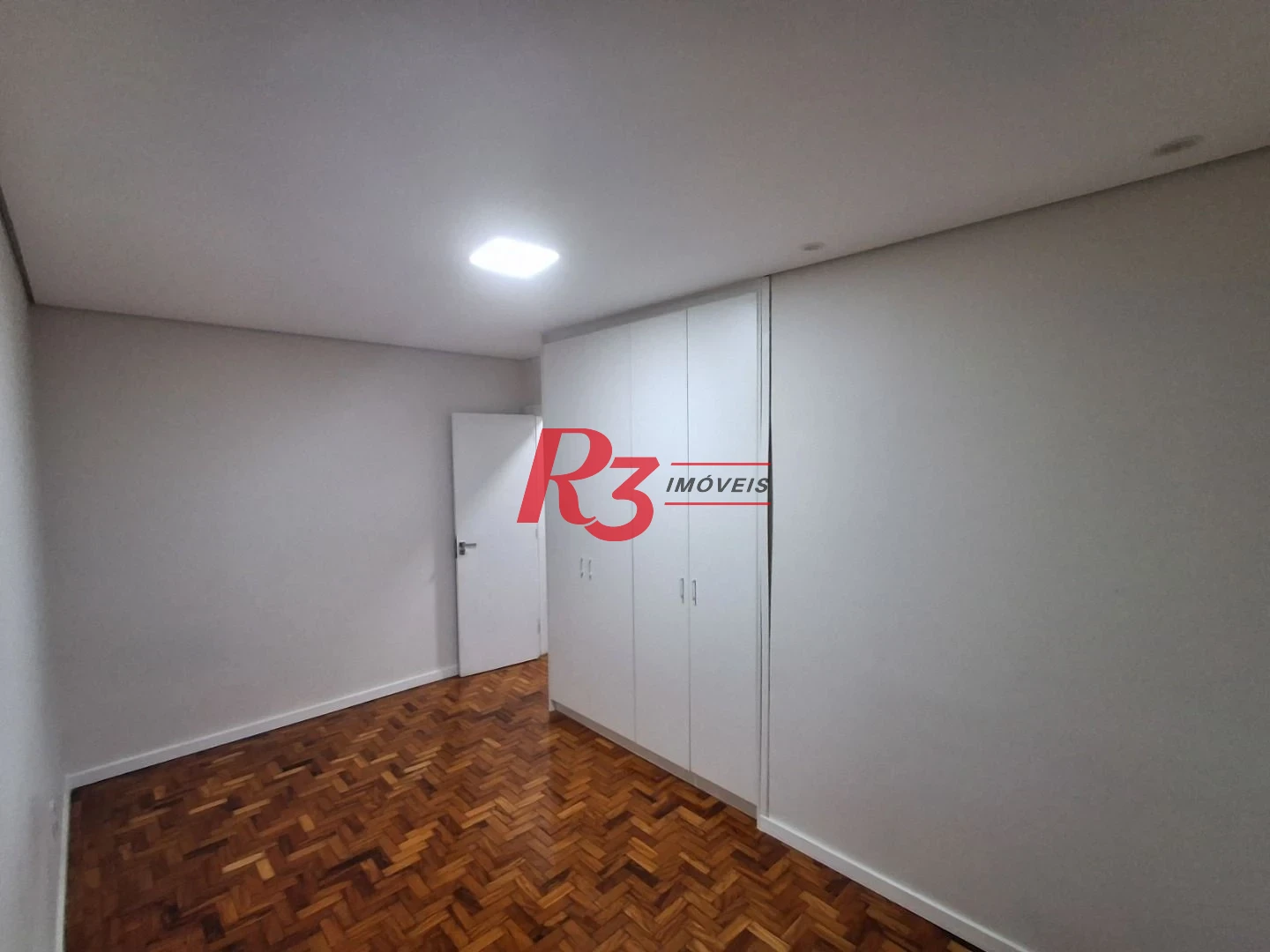Apartamento com 2 dormitórios para alugar, 70 m² por R$ 3.400,00/mês - Campo Grande - Santos/SP