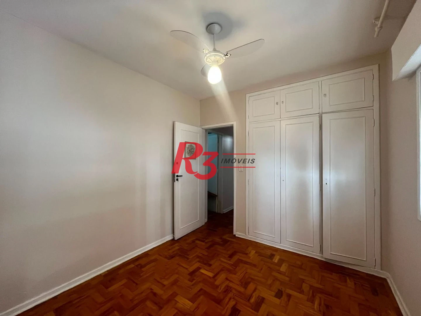 Apartamento com 3 dormitórios para alugar, 100 m² por R$ 4.500,00/mês - Embaré - Santos/SP