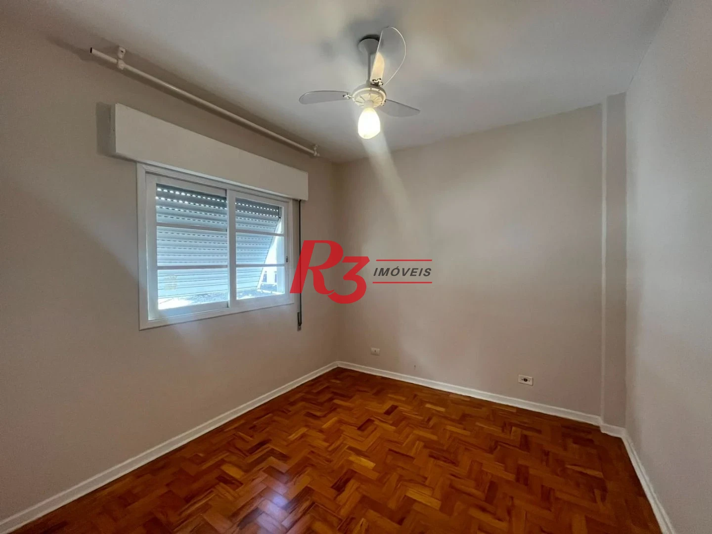Apartamento com 3 dormitórios para alugar, 100 m² por R$ 4.500,00/mês - Embaré - Santos/SP