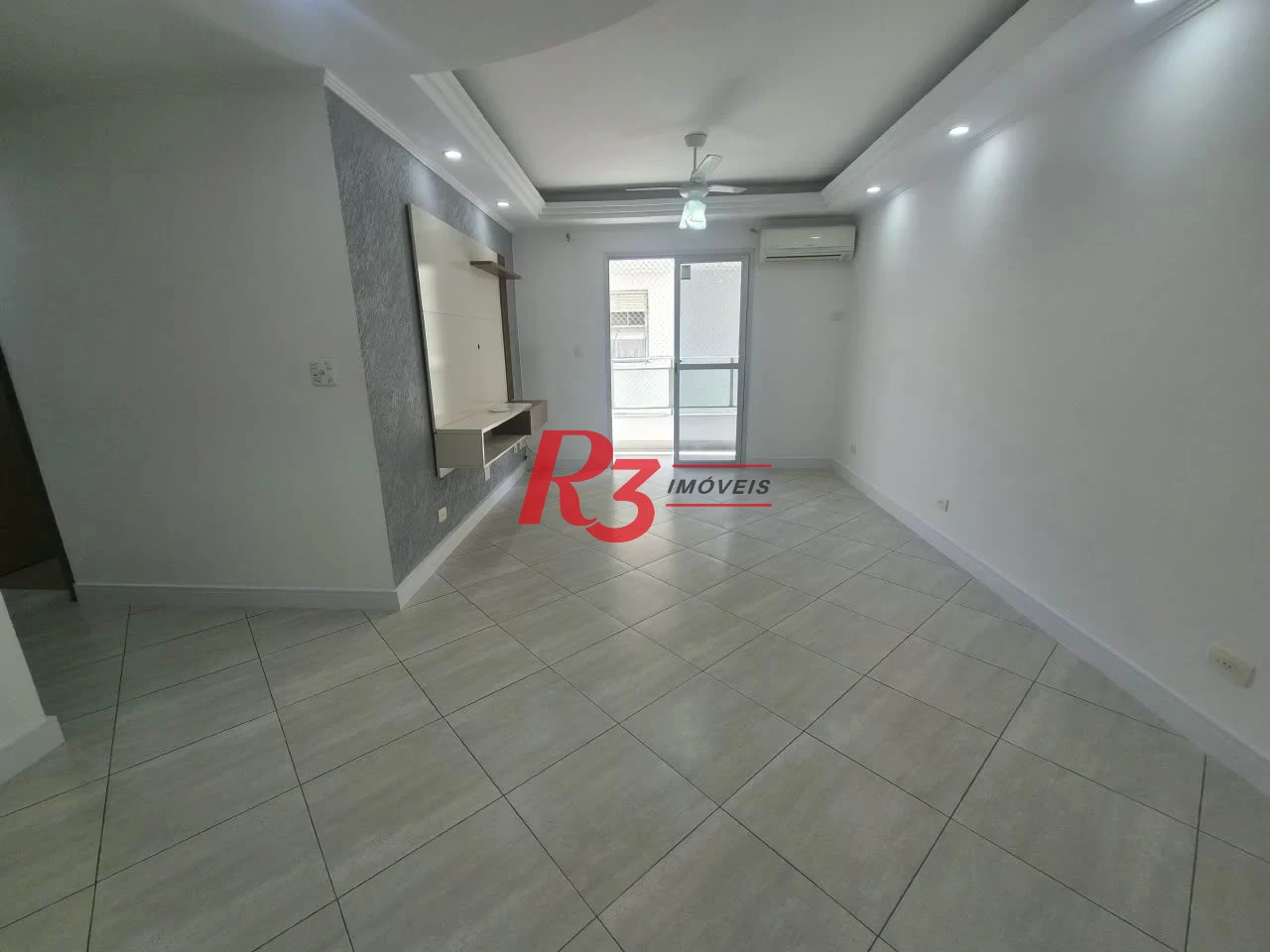 Apartamento com 2 dormitórios à venda, 80 m² por R$ 550.000,00 - Marapé - Santos/SP