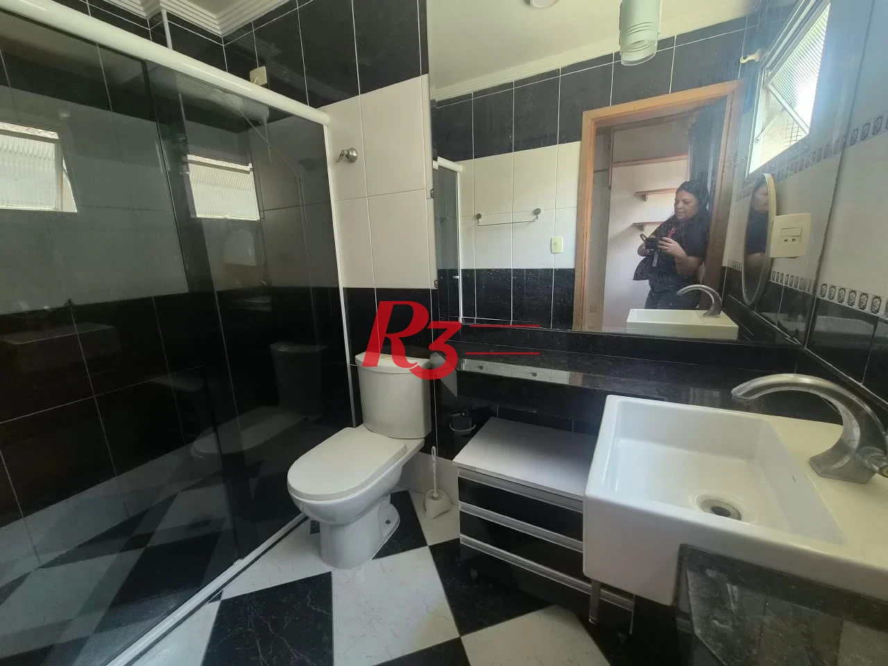 Apartamento com 2 dormitórios à venda, 80 m² por R$ 550.000,00 - Marapé - Santos/SP