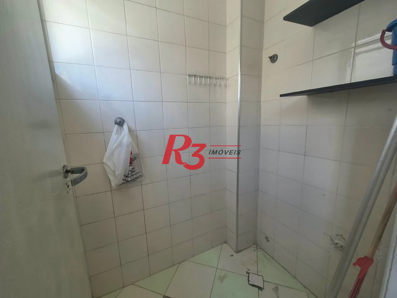 Apartamento com 2 dormitórios à venda, 80 m² por R$ 550.000,00 - Marapé - Santos/SP
