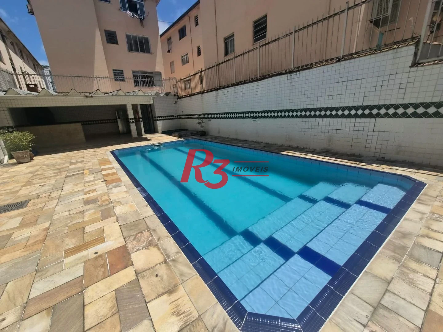 Apartamento com 2 dormitórios à venda, 80 m² por R$ 550.000,00 - Marapé - Santos/SP