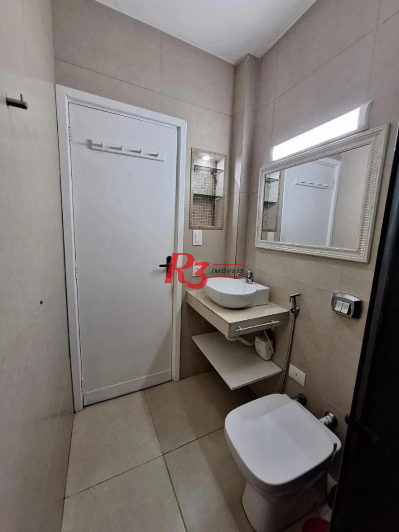 Apartamento com 1 dormitório à venda, 55 m² por R$ 350.000,00 - José Menino - Santos/SP