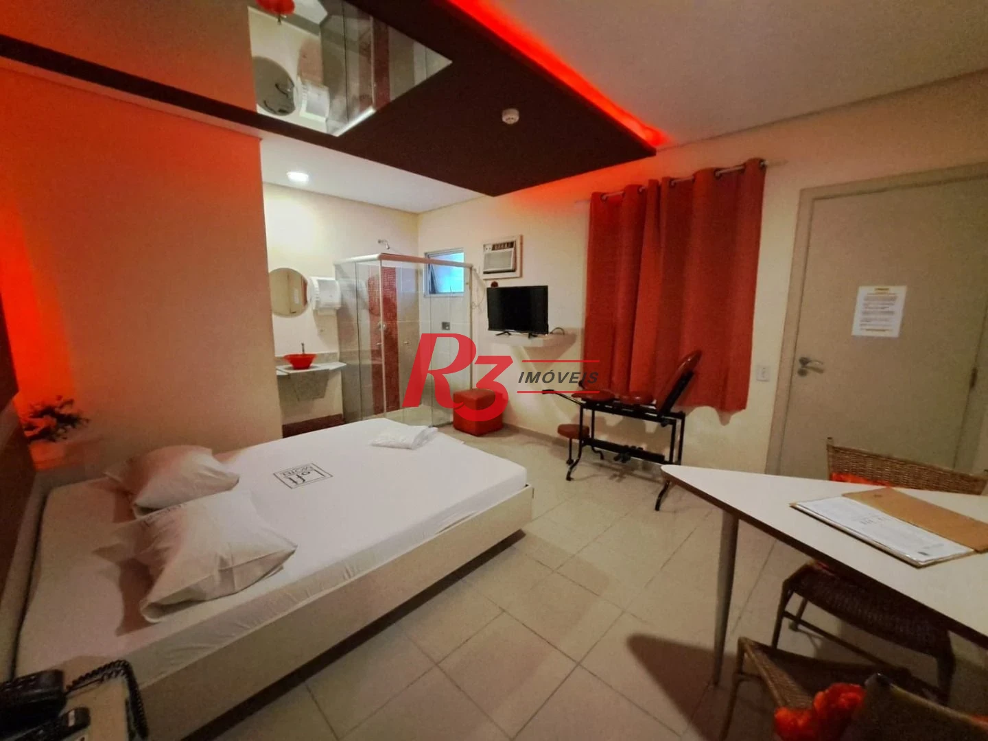 Terreno à venda, 840 m² por R$ 3.500.000,00 - Vila Matias - Santos/SP