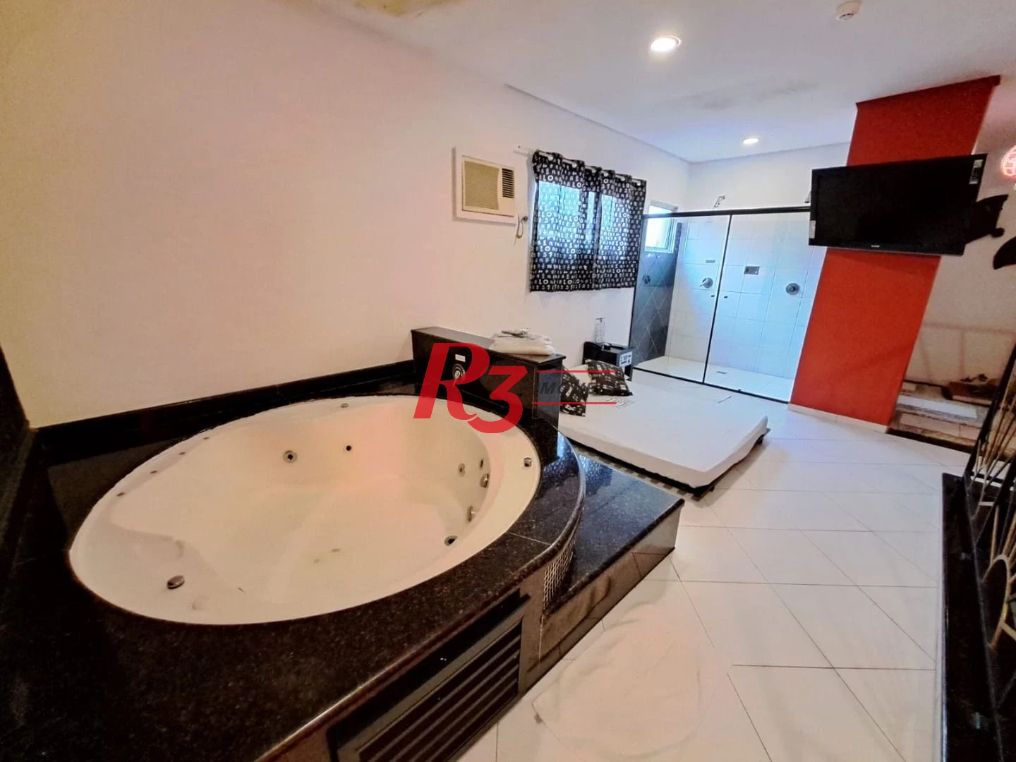 Terreno à venda, 840 m² por R$ 3.500.000,00 - Vila Matias - Santos/SP