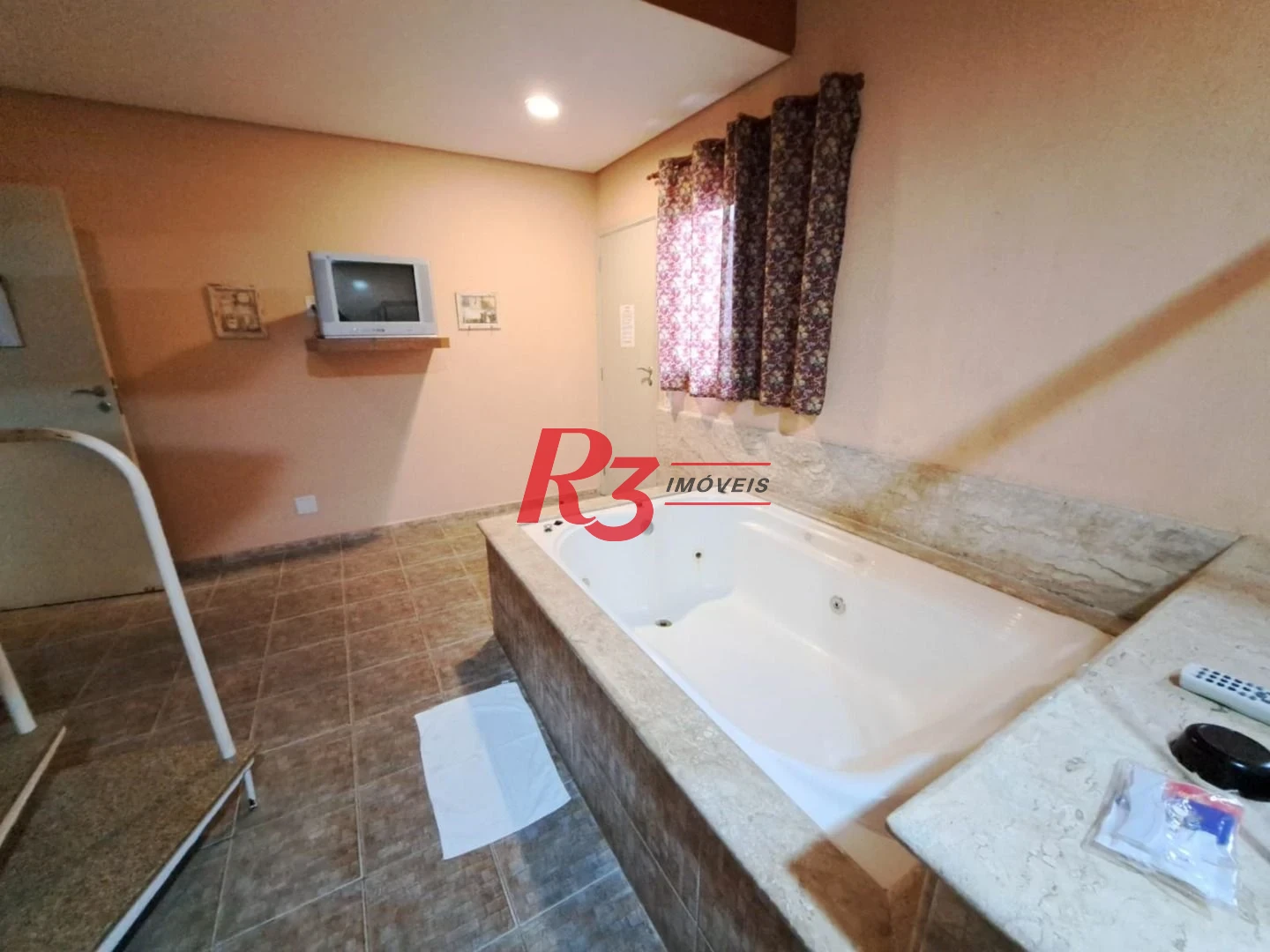 Terreno à venda, 840 m² por R$ 3.500.000,00 - Vila Matias - Santos/SP