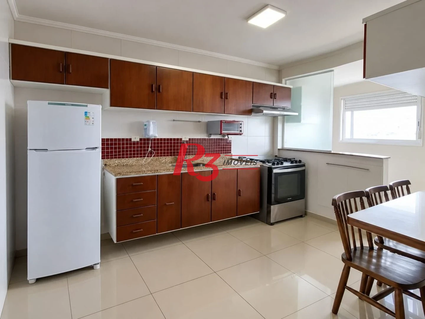 Apartamento com 1 dormitório para alugar, 55 m² por R$ 4.300,00/mês - Vila Matias - Santos/SP