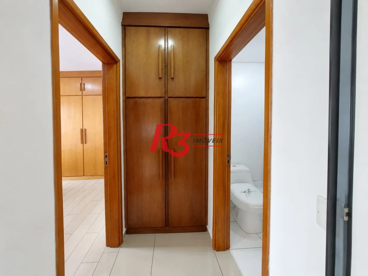 Apartamento com 1 dormitório para alugar, 55 m² por R$ 4.300,00/mês - Vila Matias - Santos/SP