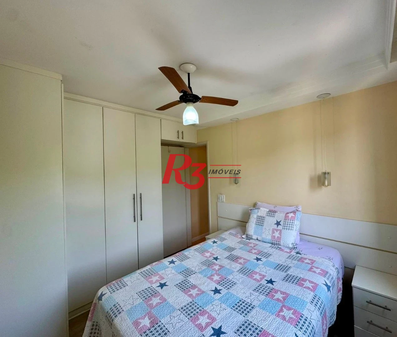 Apartamento com 2 dormitórios à venda, 57 m² por R$ 380.000,00 - Morro Nova Cintra - Santos/SP