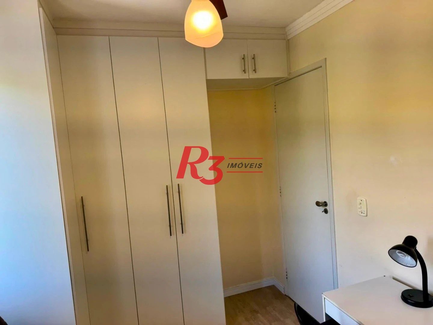 Apartamento com 2 dormitórios à venda, 57 m² por R$ 380.000,00 - Morro Nova Cintra - Santos/SP