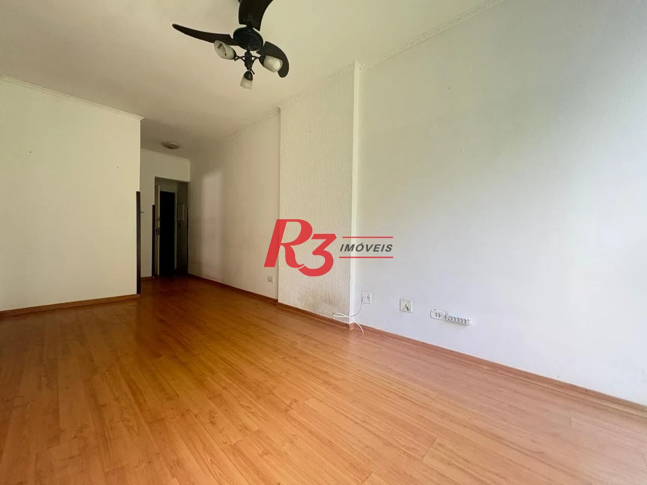 Apartamento com 1 dormitório à venda, 50 m² por R$ 305.000,00 - José Menino - Santos/SP