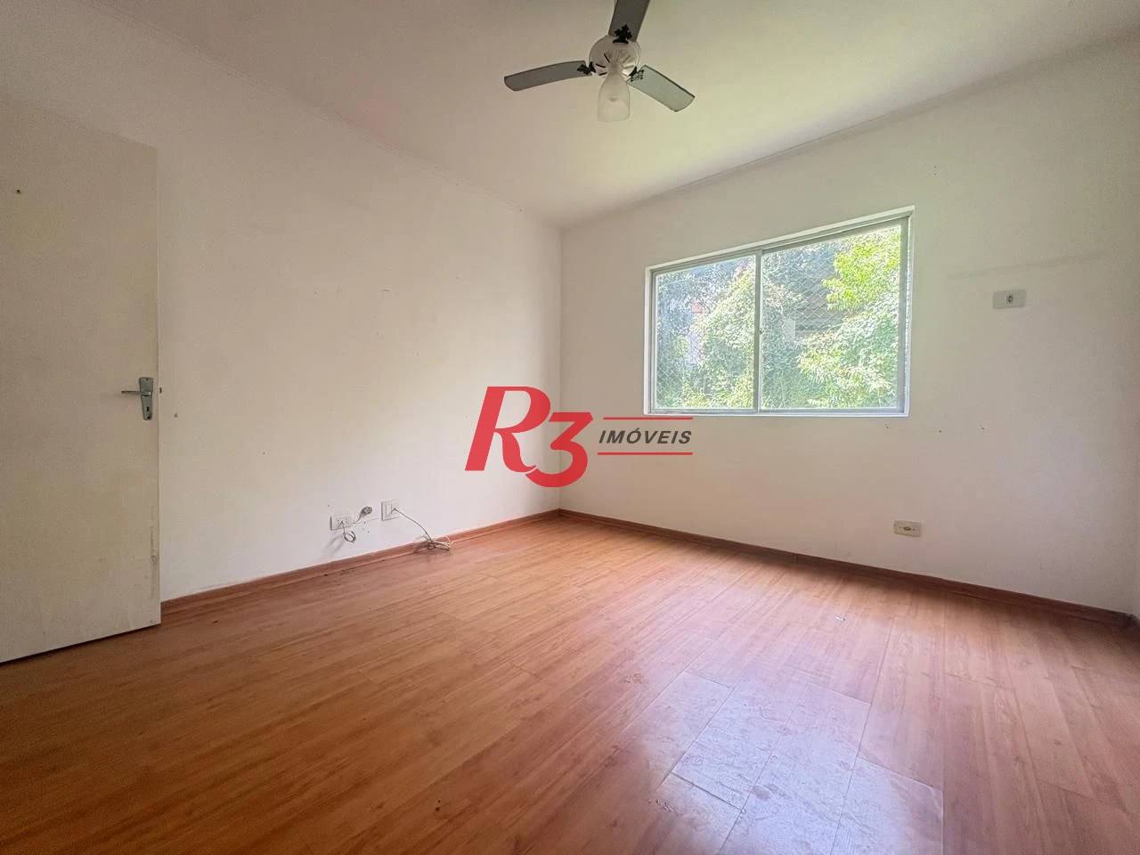 Apartamento com 1 dormitório à venda, 50 m² por R$ 305.000,00 - José Menino - Santos/SP