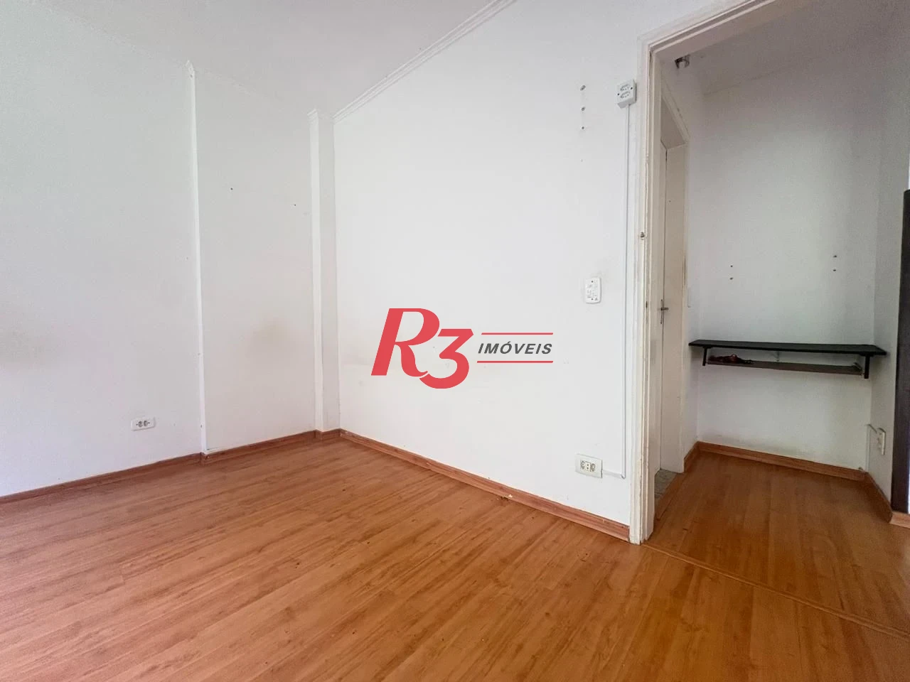 Apartamento com 1 dormitório à venda, 50 m² por R$ 305.000,00 - José Menino - Santos/SP