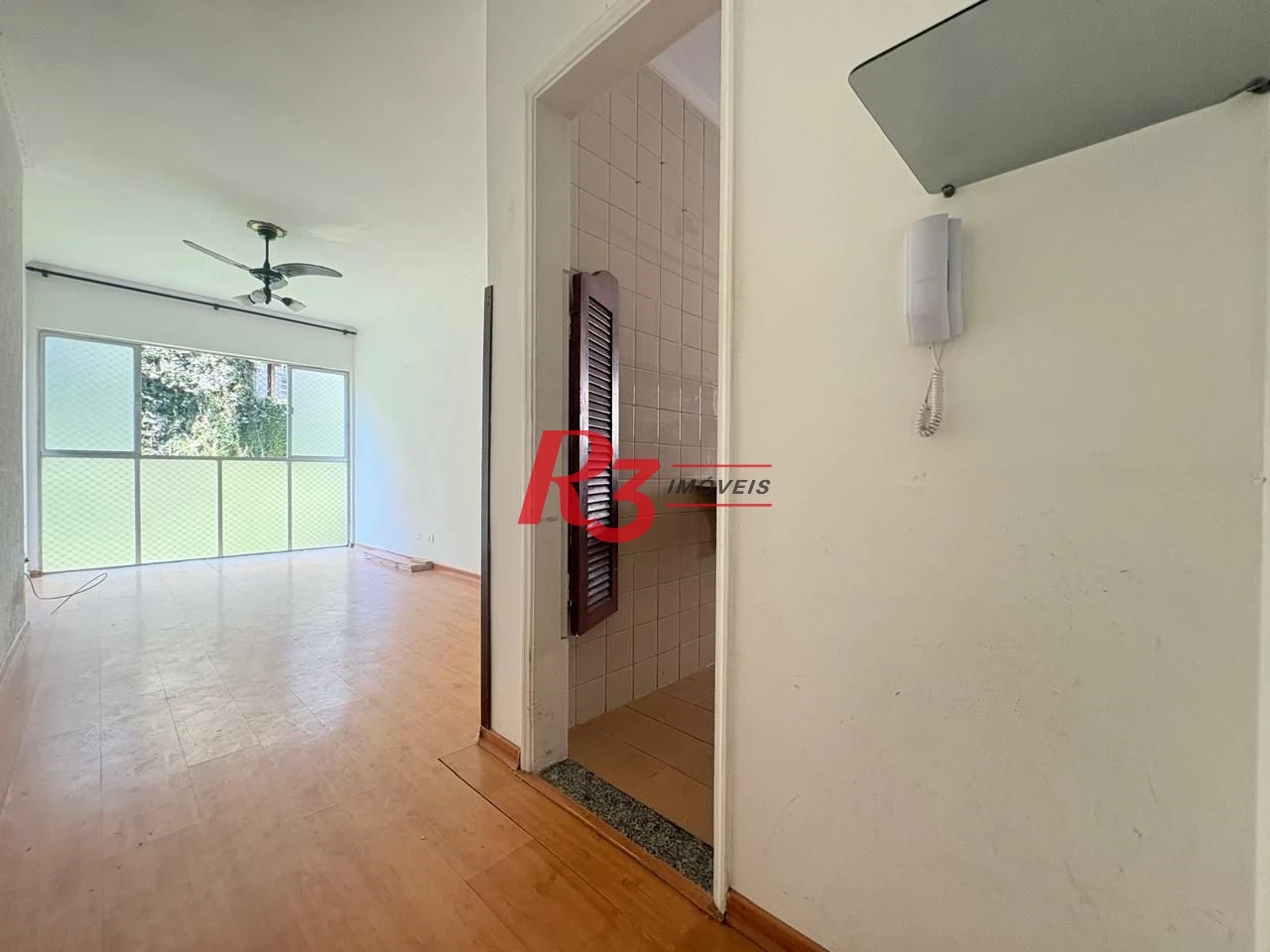 Apartamento com 1 dormitório à venda, 50 m² por R$ 305.000,00 - José Menino - Santos/SP