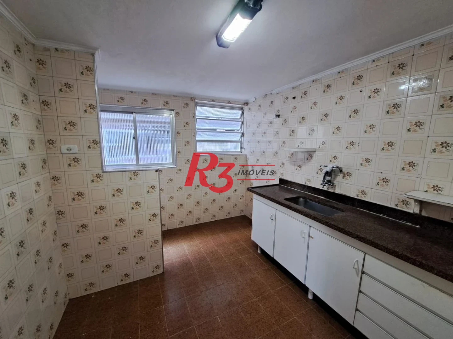 Apartamento com 2 dormitórios à venda, 135 m² por R$ 620.000,00 - Ponta da Praia - Santos/SP