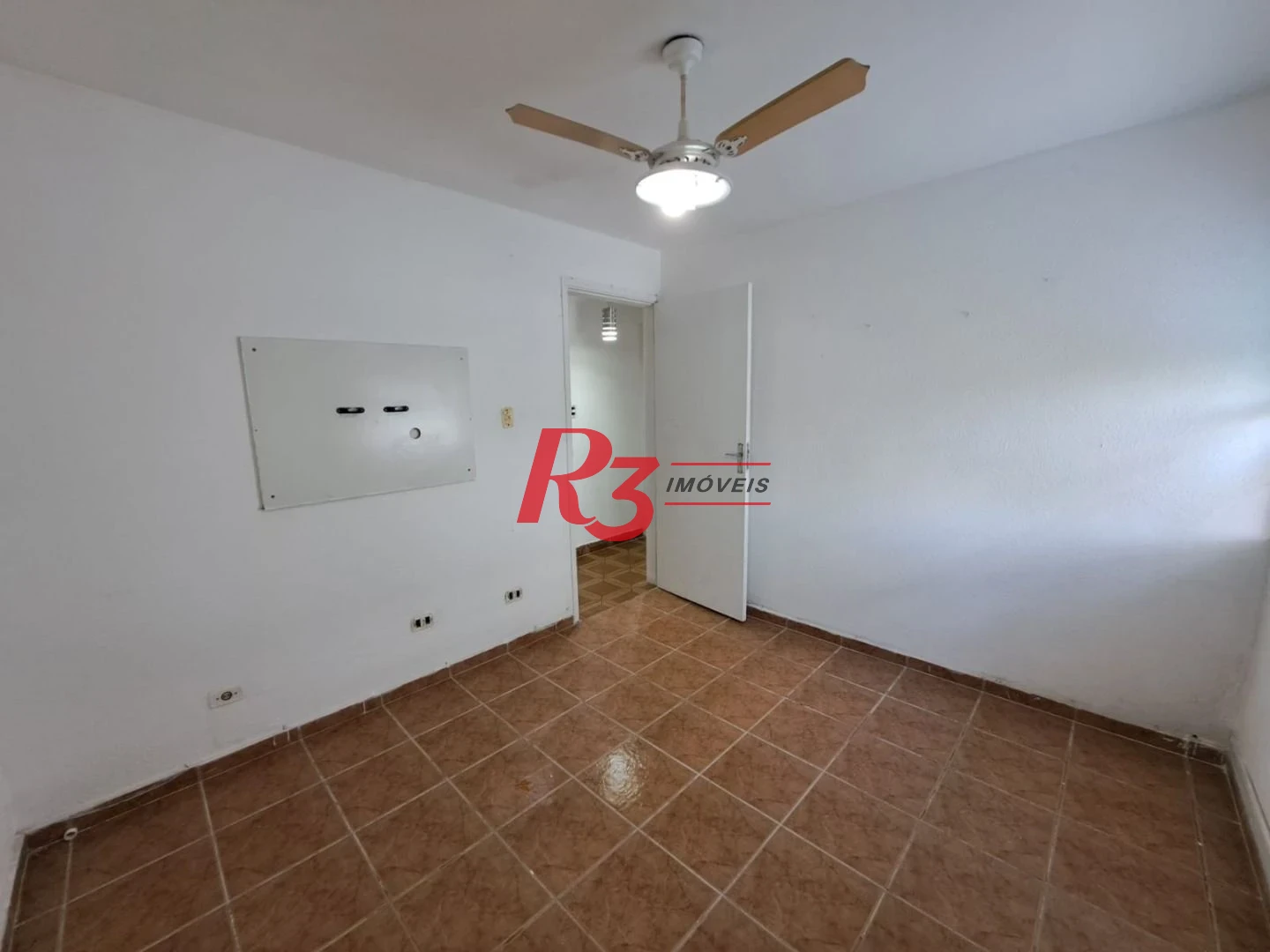 Apartamento com 2 dormitórios à venda, 135 m² por R$ 620.000,00 - Ponta da Praia - Santos/SP