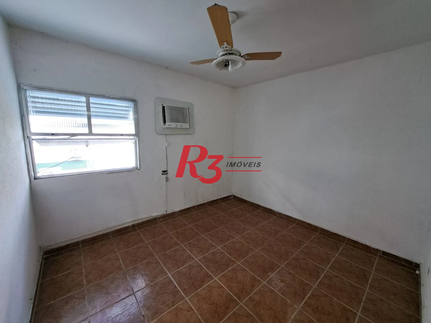 Apartamento com 2 dormitórios à venda, 135 m² por R$ 620.000,00 - Ponta da Praia - Santos/SP