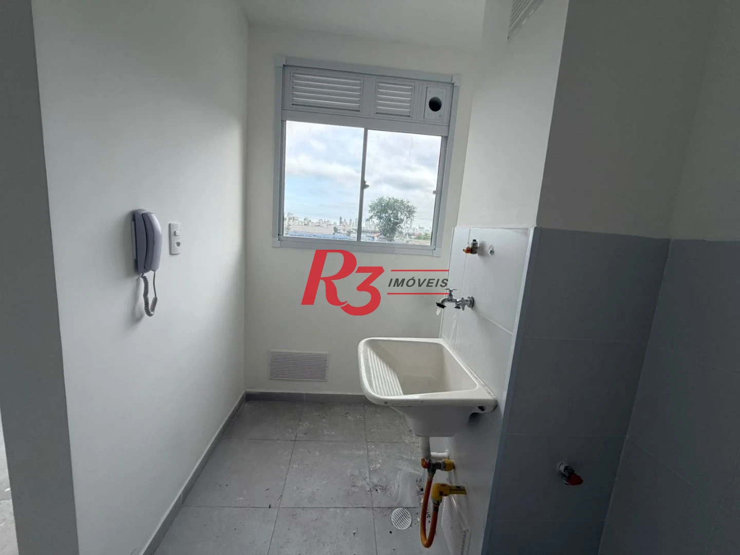 Apartamento com 2 dormitórios à venda, 42 m² por R$ 385.000,00 - Jabaquara - Santos/SP