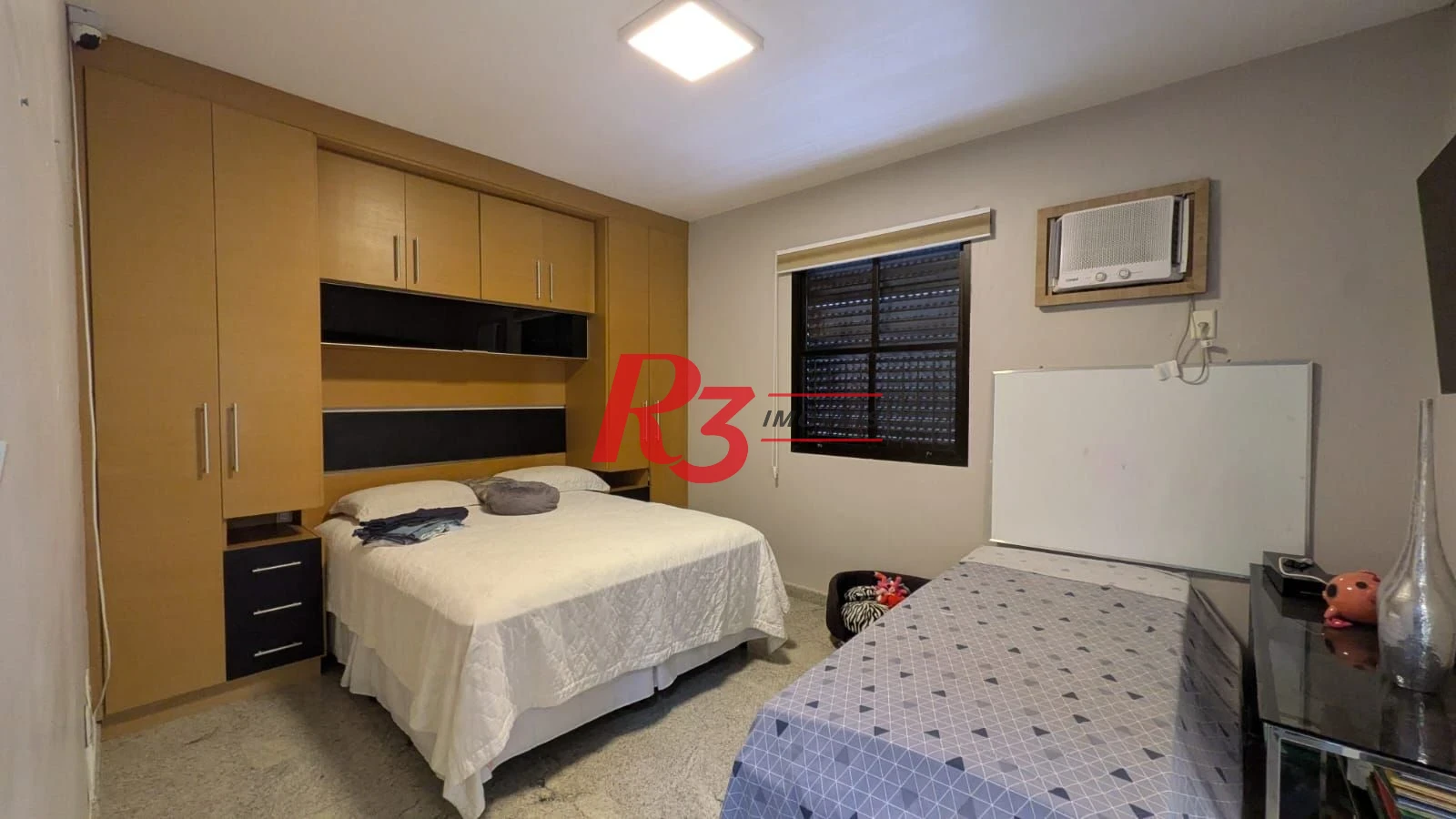 Apartamento com 3 dormitórios à venda, 200 m² por R$ 3.500.000,00 - Ponta da Praia - Santos/SP