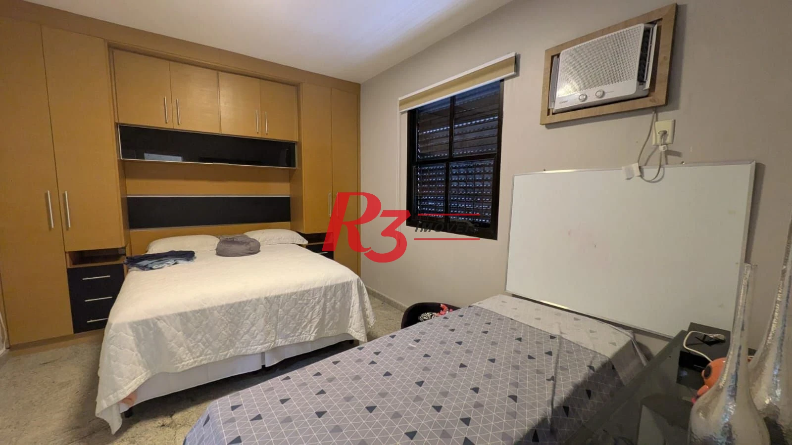 Apartamento com 3 dormitórios à venda, 200 m² por R$ 3.500.000,00 - Ponta da Praia - Santos/SP