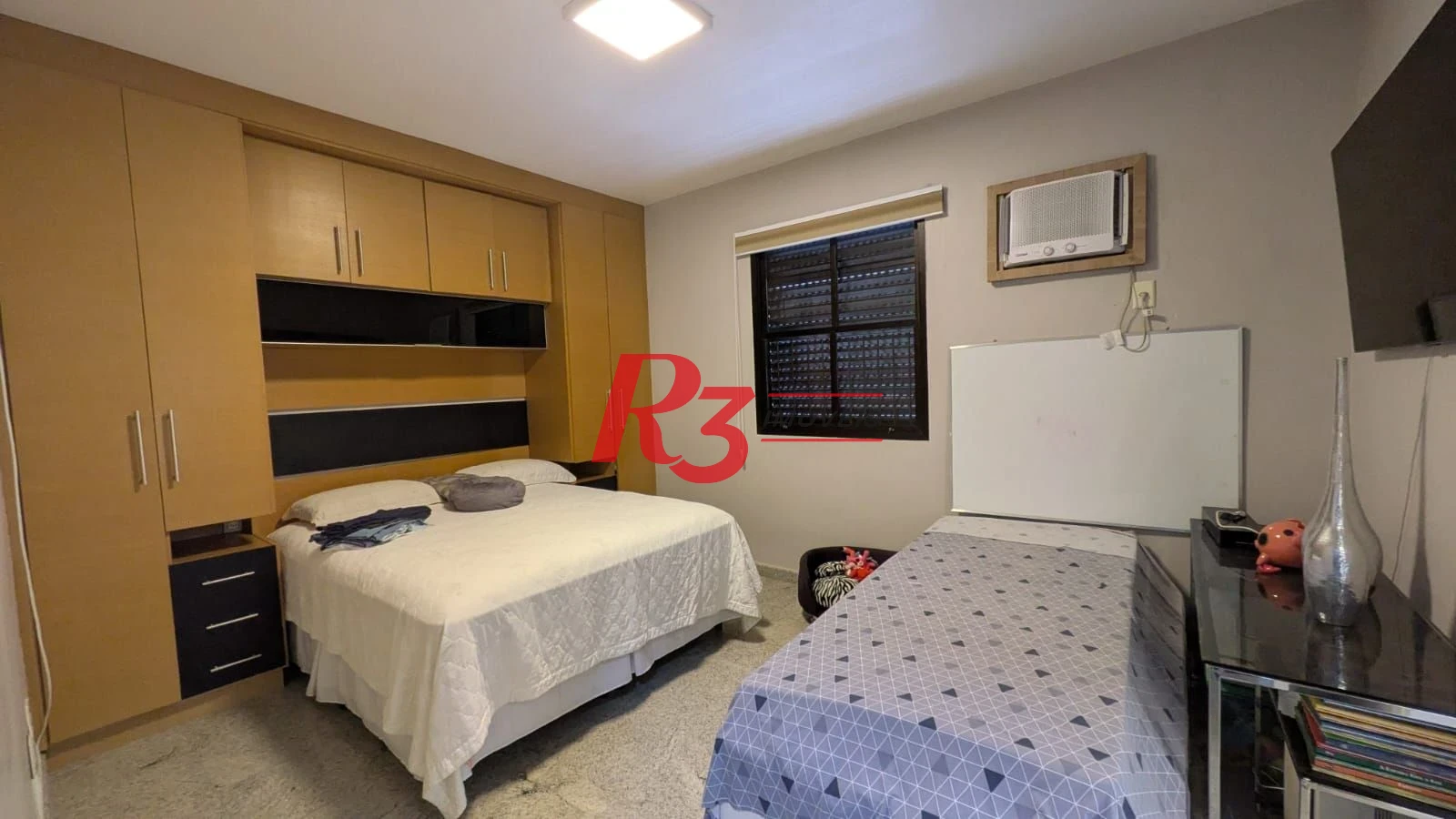 Apartamento com 3 dormitórios à venda, 200 m² por R$ 3.500.000,00 - Ponta da Praia - Santos/SP
